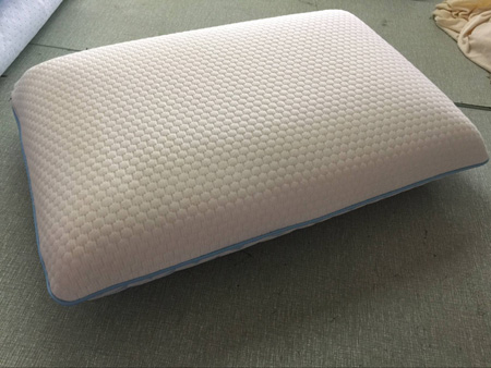 Perfect postureTraditional pillow TC-TP01Luxury